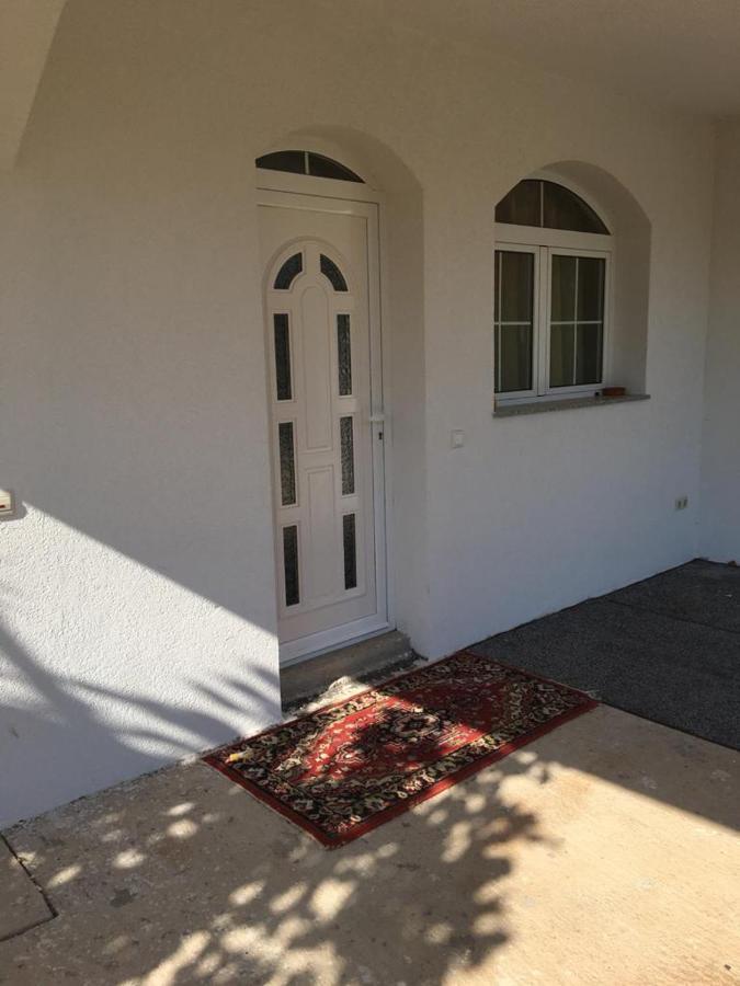 Apartman Put Svete Kate Raslina Exterior foto