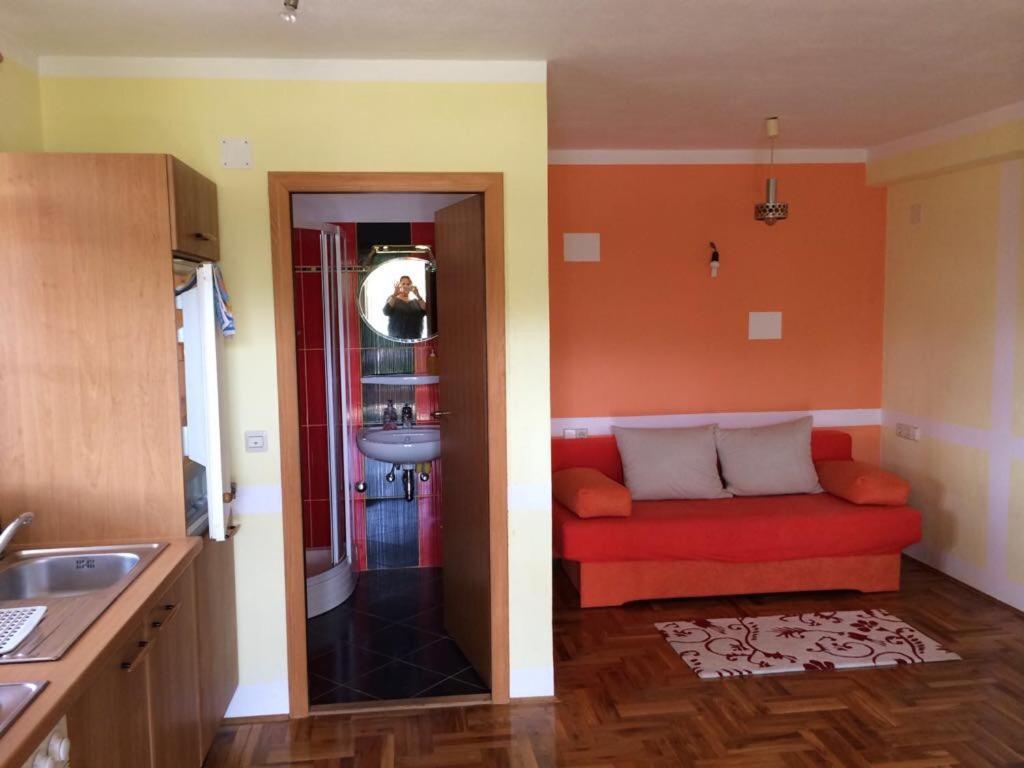 Apartman Put Svete Kate Raslina Exterior foto